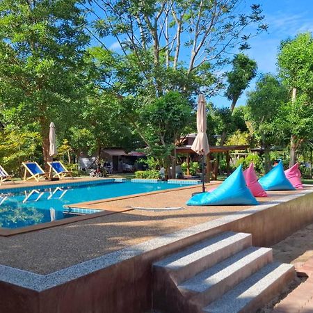 Pana Long Beach Resort - Sha Plus Ko Lanta Eksteriør billede